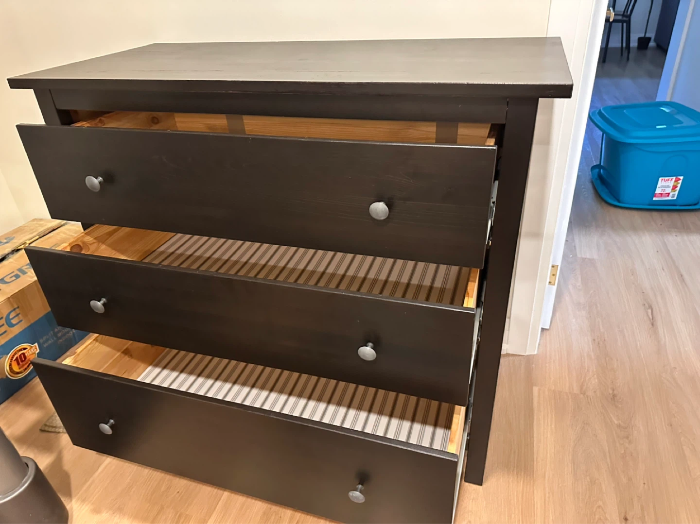 Ikea 3-Drawer Dresser - photo 3