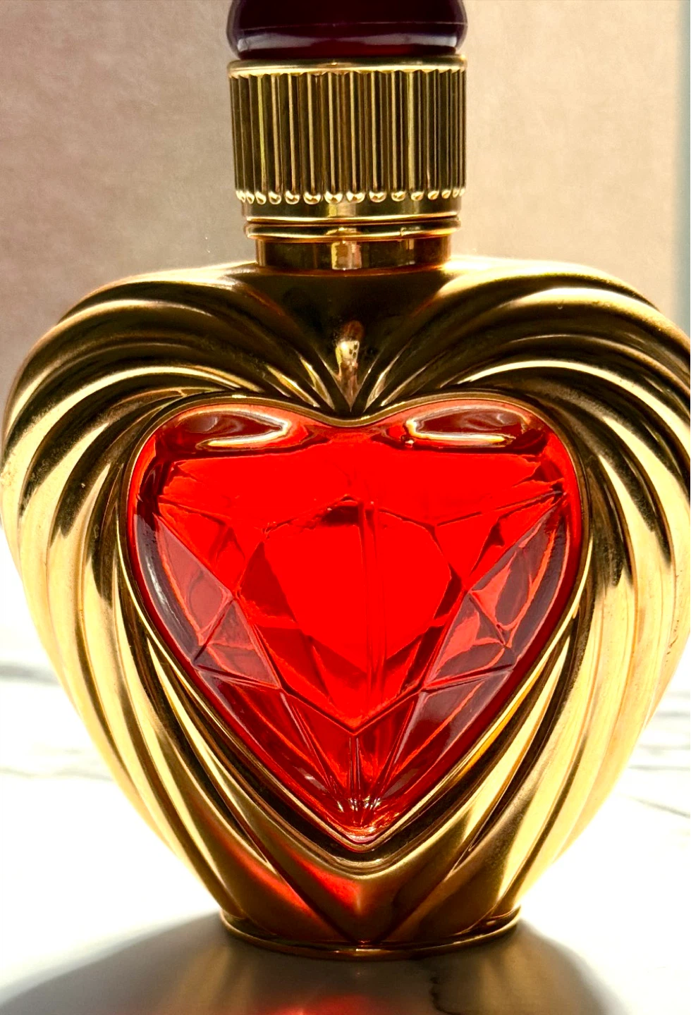 Victoria's Secret Rapture Cologne Perfume Spray 1.7 Oz - photo 2