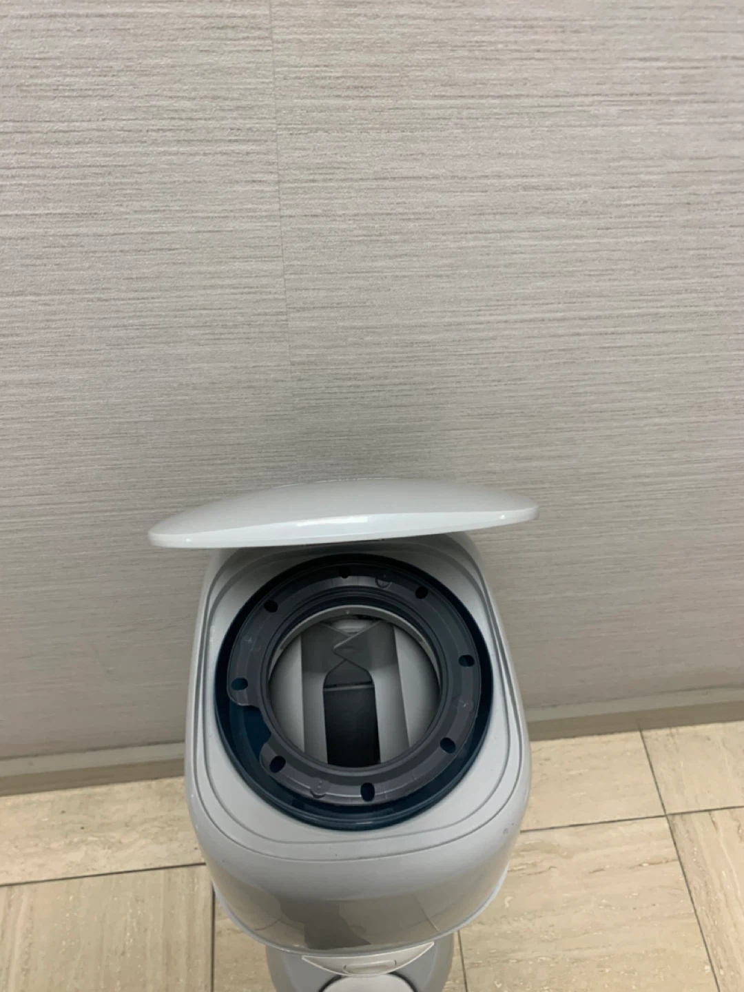 Ubbi Diaper Pail Liner Dispenser - photo 4