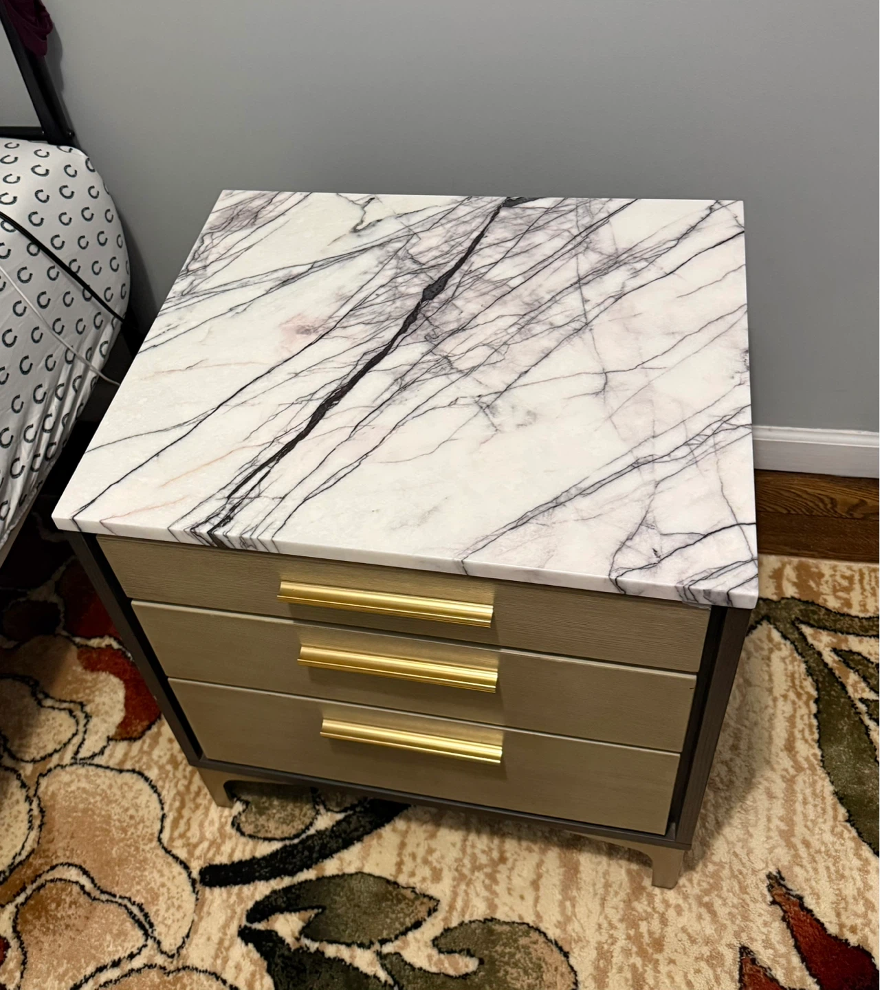 ONyX Marble Top with LED , Nightstand