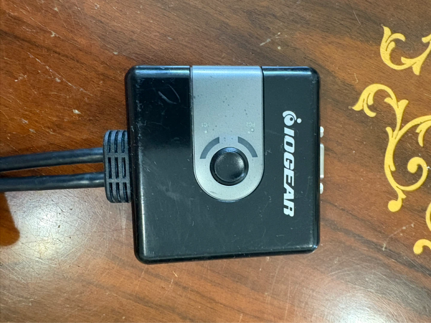 IOGEAR 2-Port USB KVM Switch - photo 4