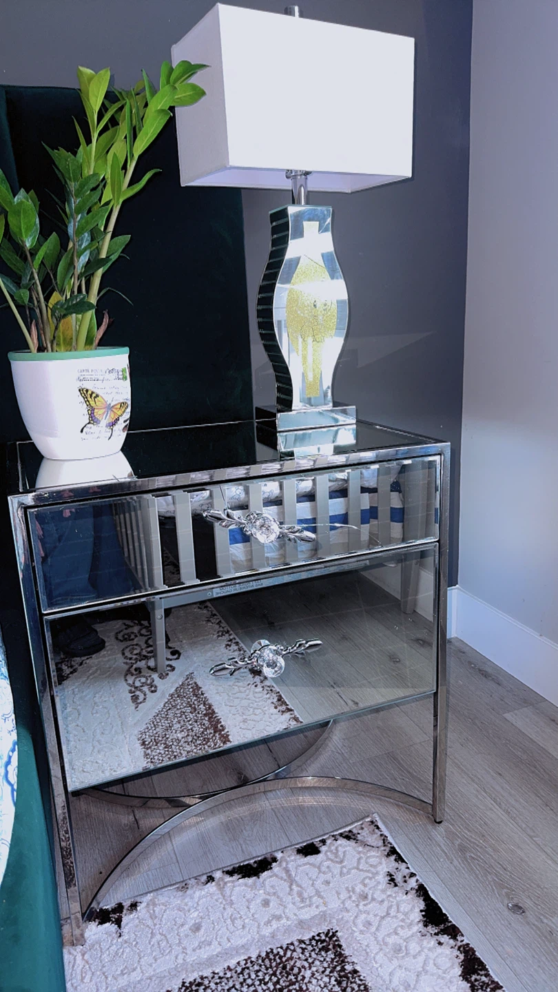 Mirrored 2-Drawer Nightstand2, two of them, - photo 3
