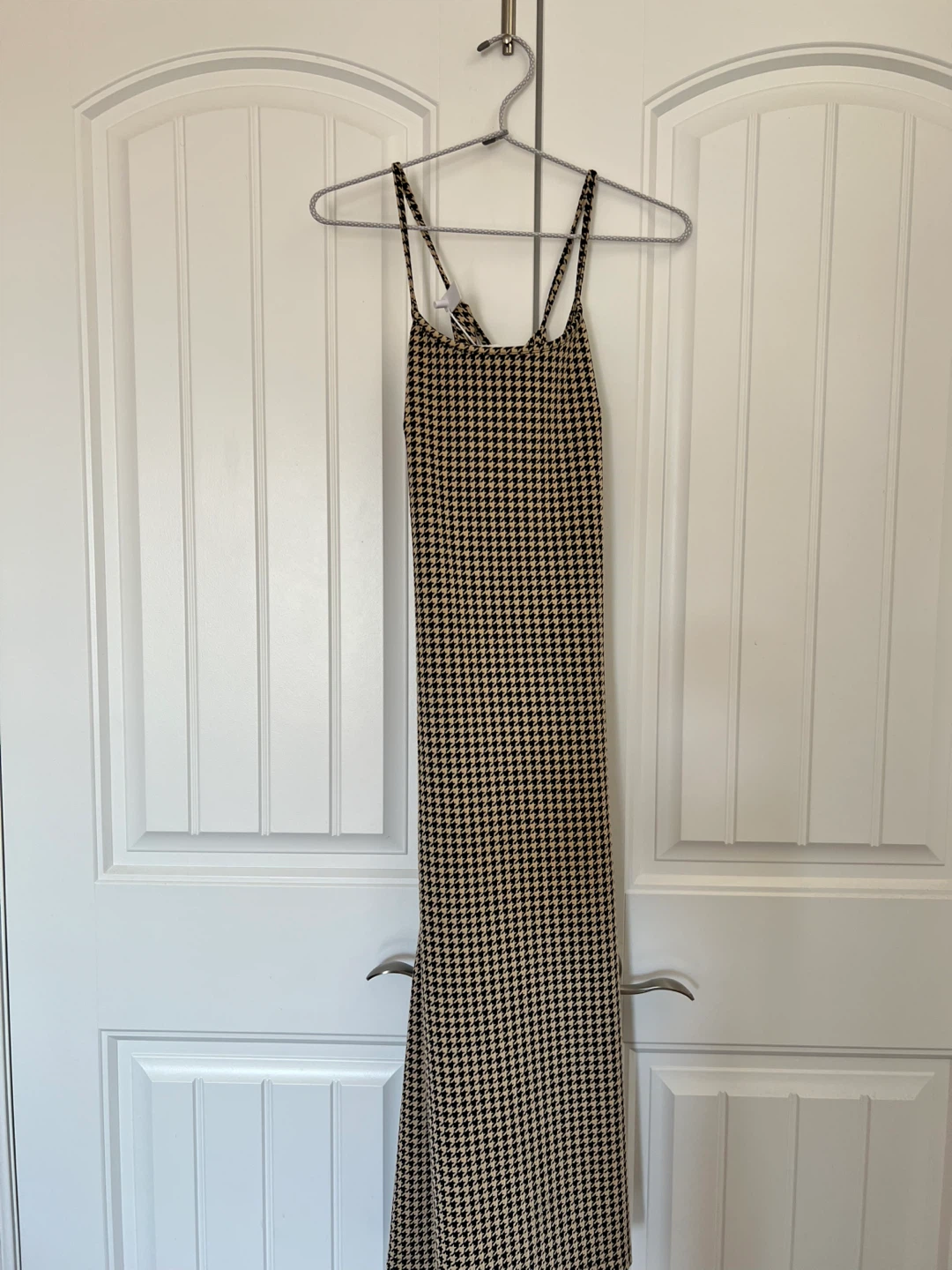 Houndstooth Maxi Dress with Lace-Up Back