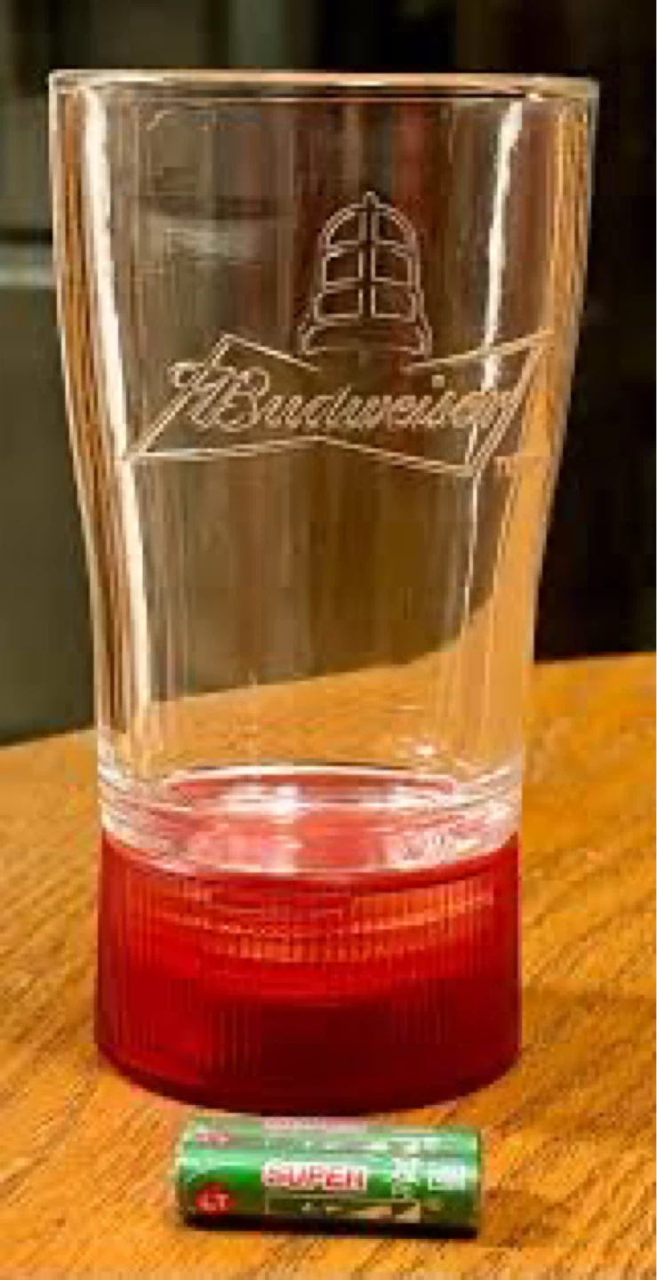 Budweiser Goal-Synced Glass with Box - photo 3