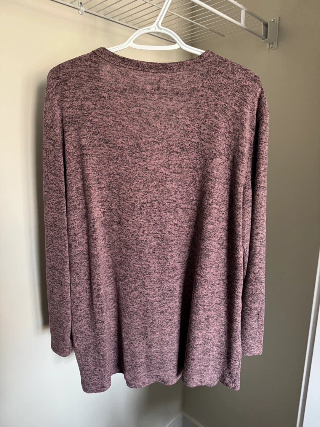 Women's Long Sleeve Top - See photo 2!