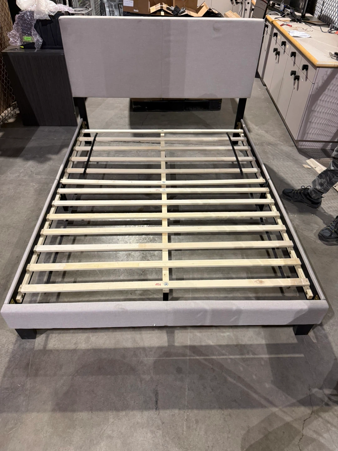 Gray Wood/Polyester queen Platform Bed