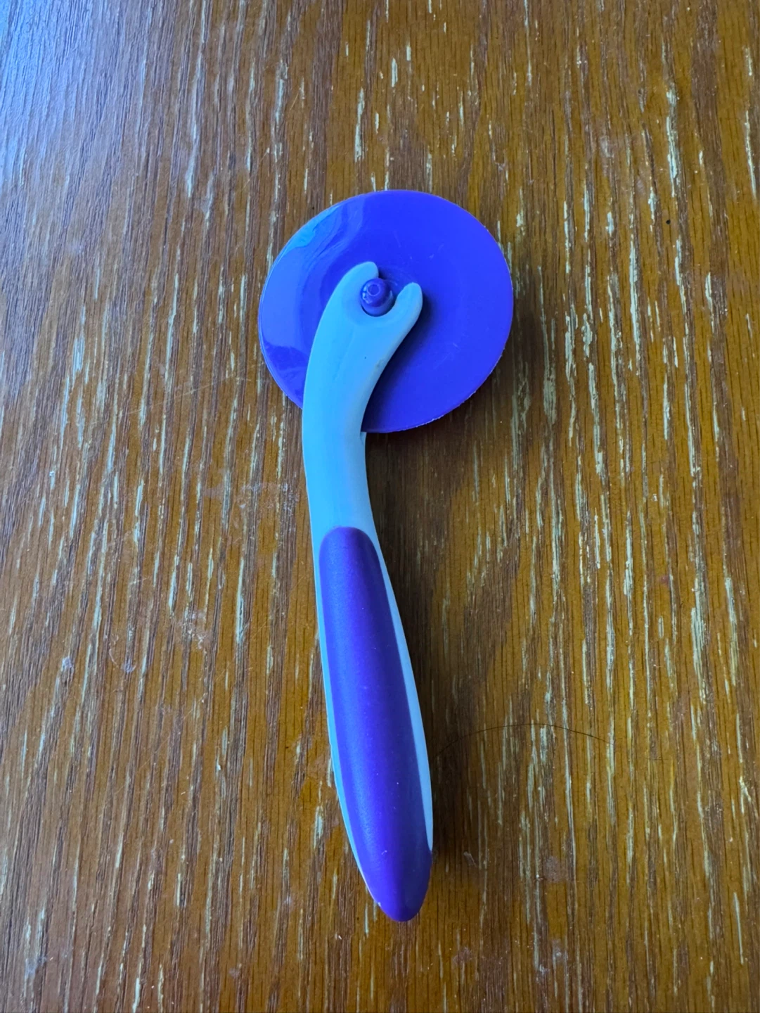 Wilton Purple & White Pastry Wheel - photo 2