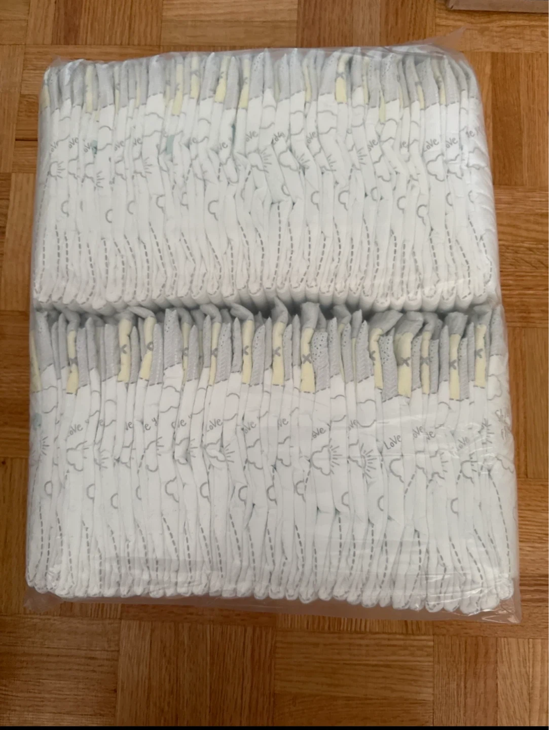 Pampers swaddlers Diapers Size 1