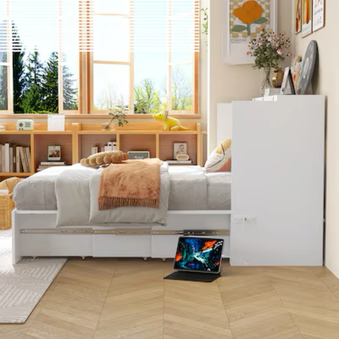 Queen size bed frame and dresser - photo 3