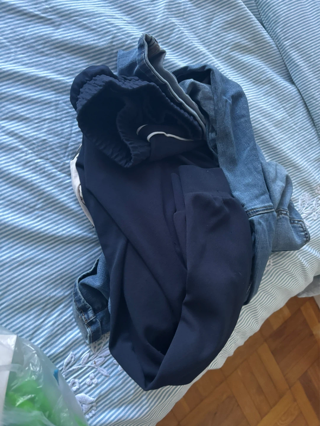 Navy Sweatpants and jeans size 10