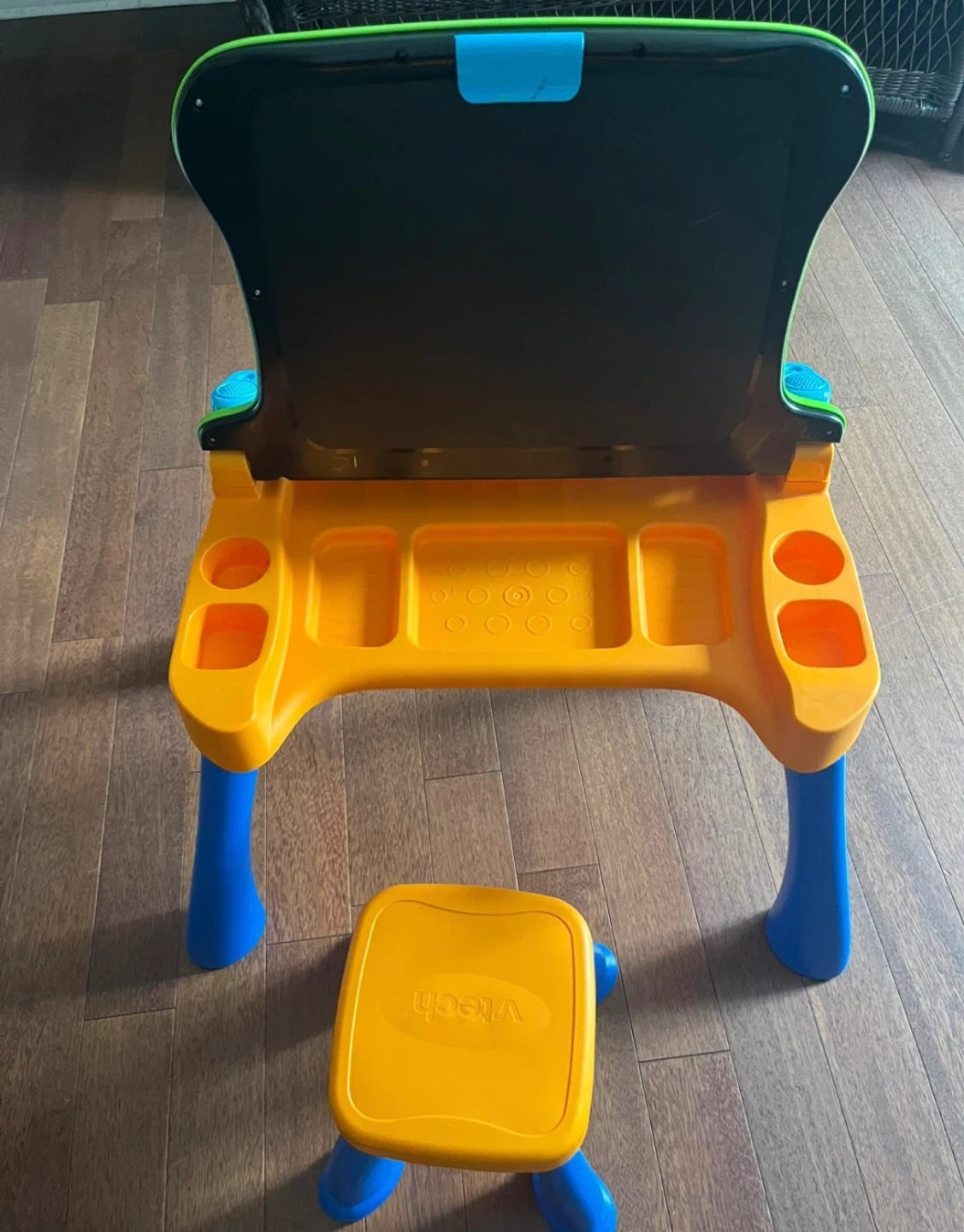 VTech Explore Activity Desk Set with a Stool and two Cards - photo 3