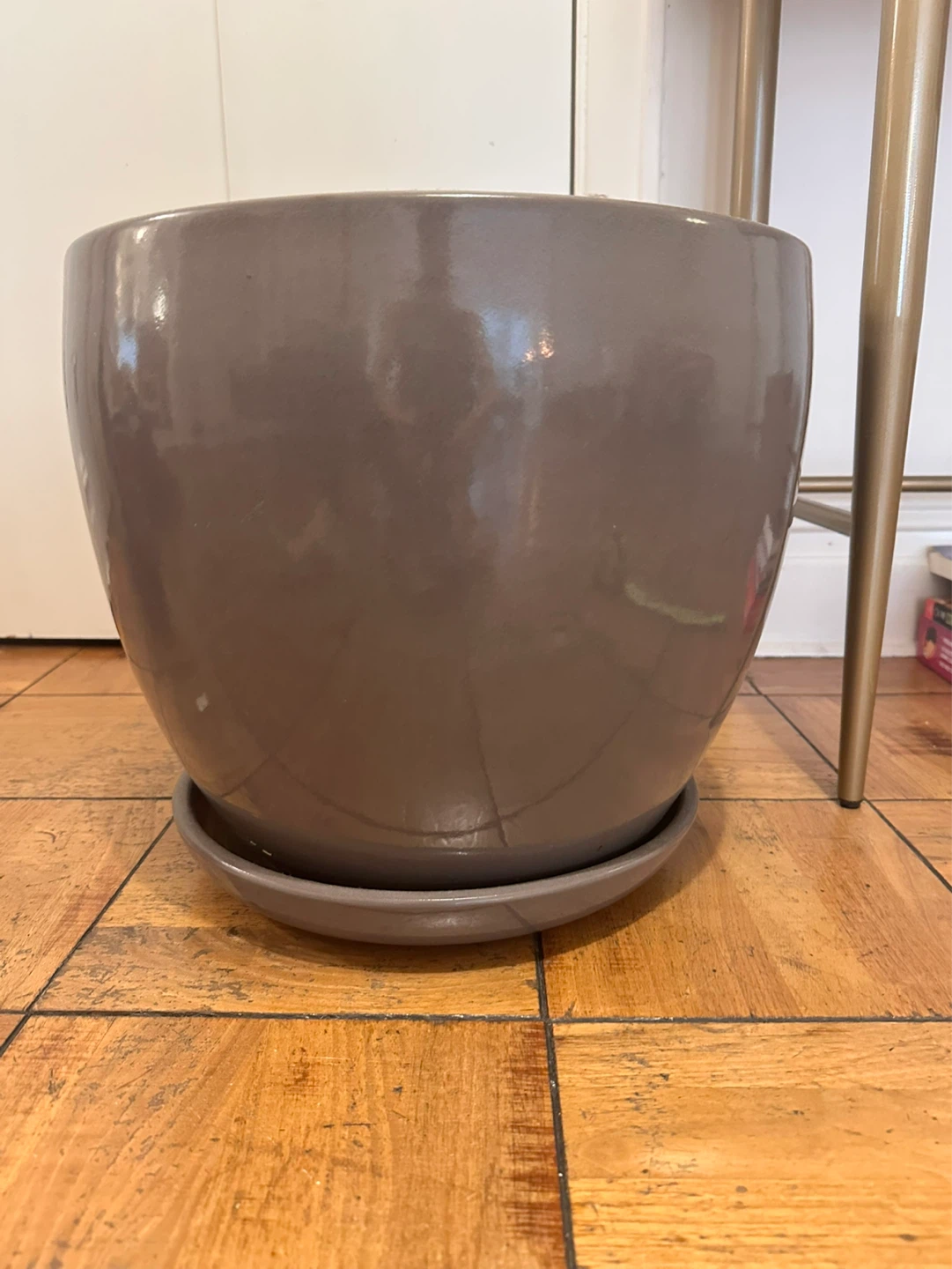 Large Grey Ceramic Planter Pot with Saucer - photo 3