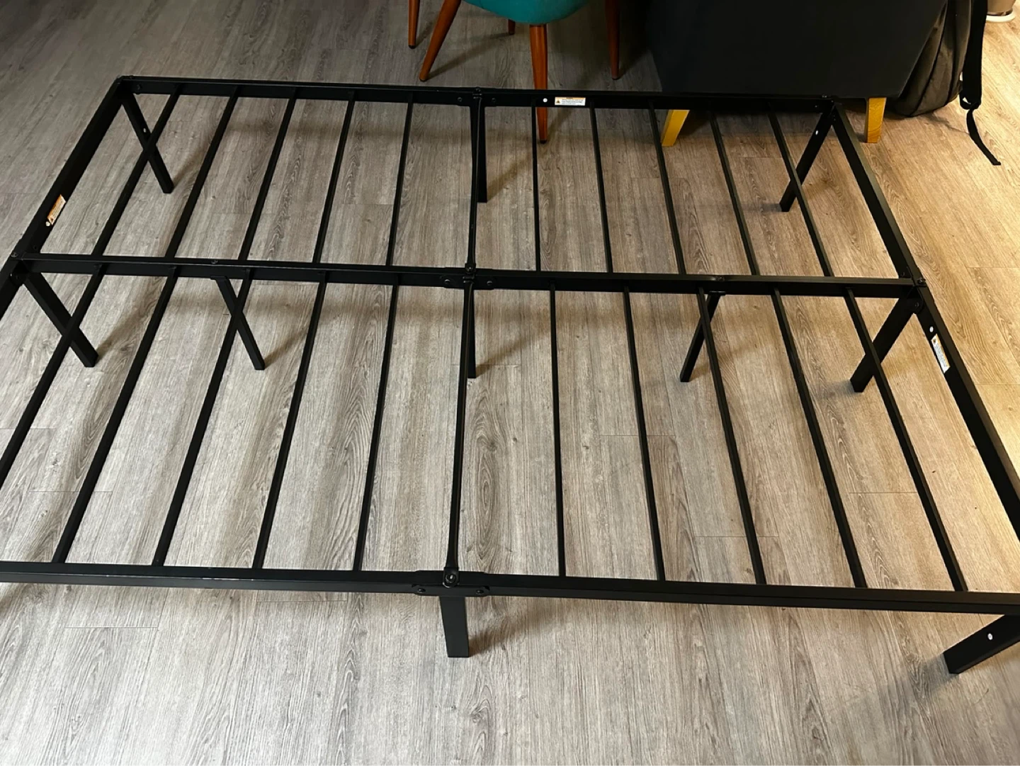 Double size metal bed frame - photo 2