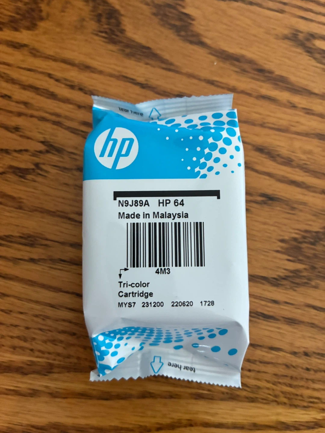 HP 64 Tri-color Ink Cartridge