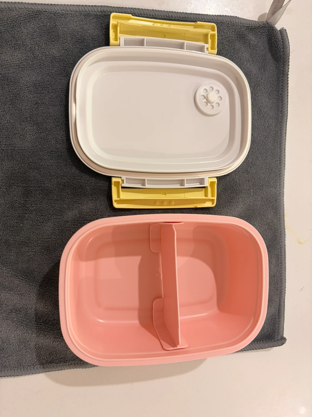 Pink Bento Lunch Box with Divider - photo 4