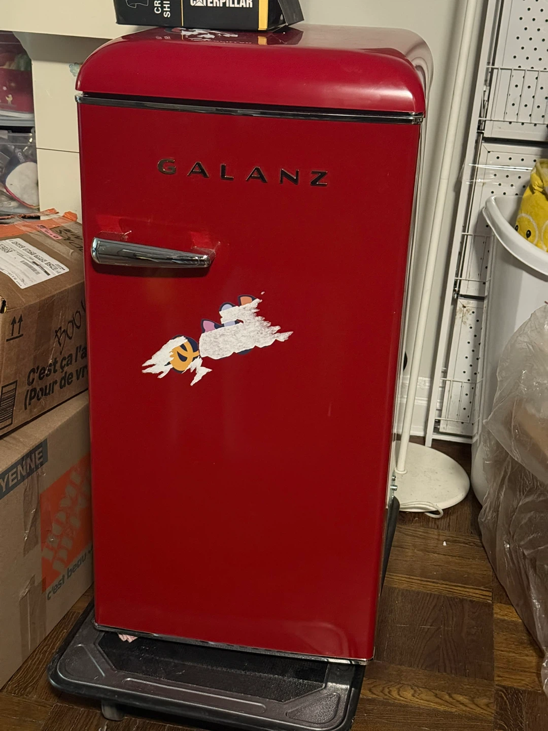 Galanz Retro Mini Fridge - Red - photo 2