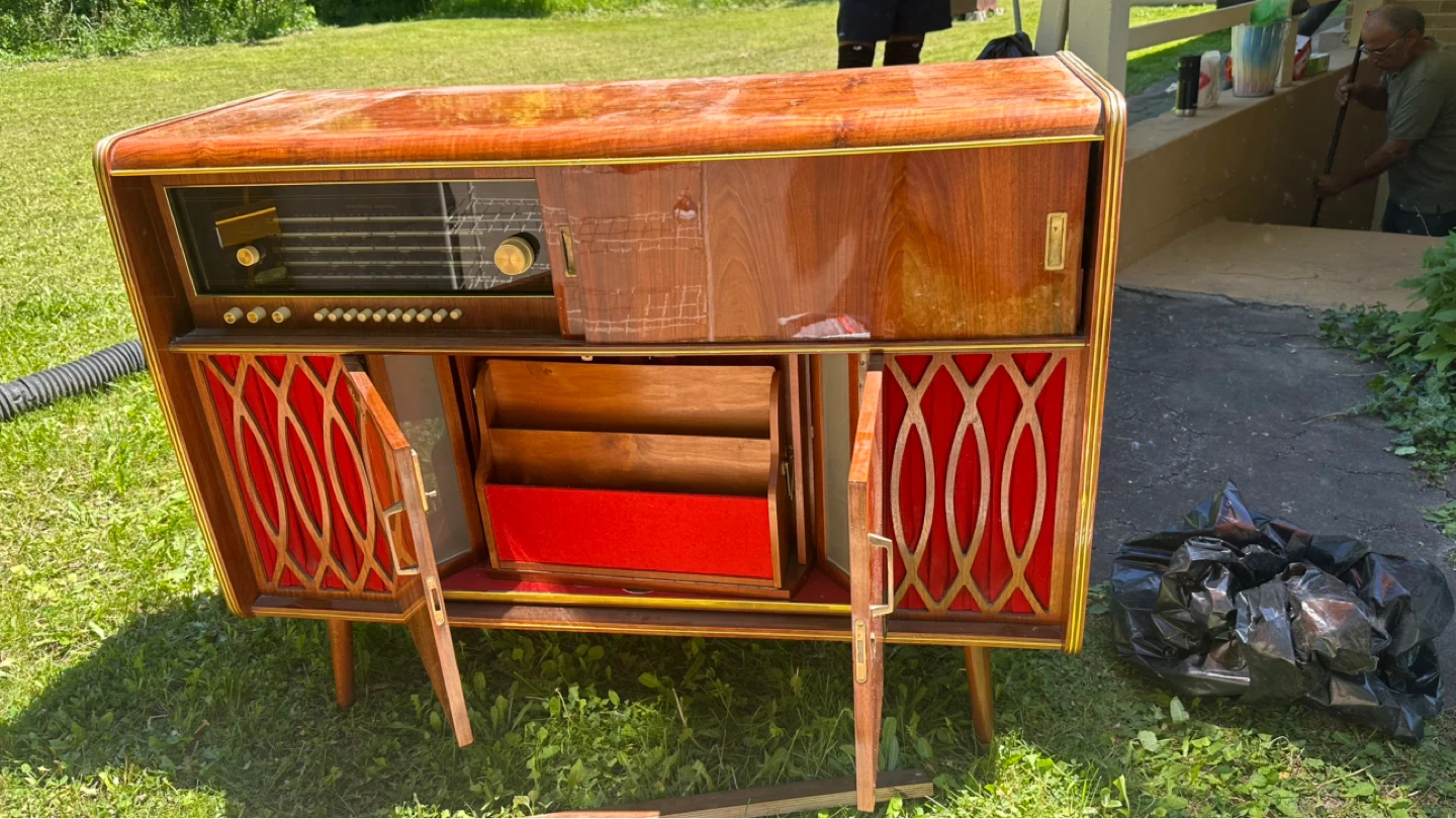 Vintage Console Radio & Record Player