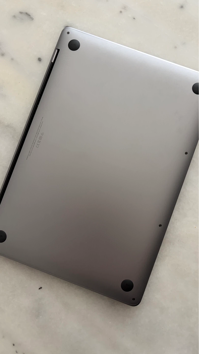 MacBook Pro w/Touchbar 13.3 - photo 3