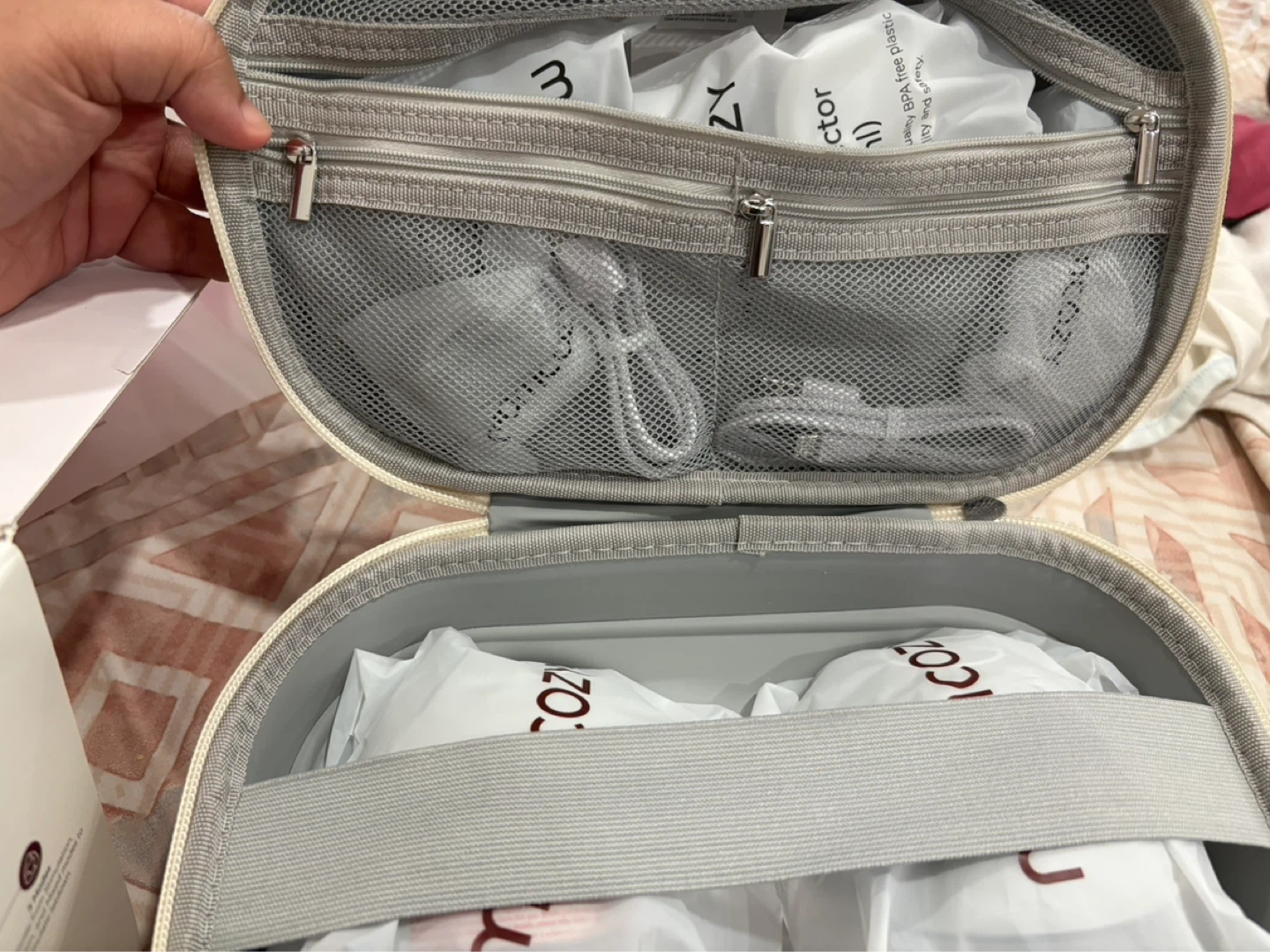 Momcozy M9 Wearable Breast Pumps