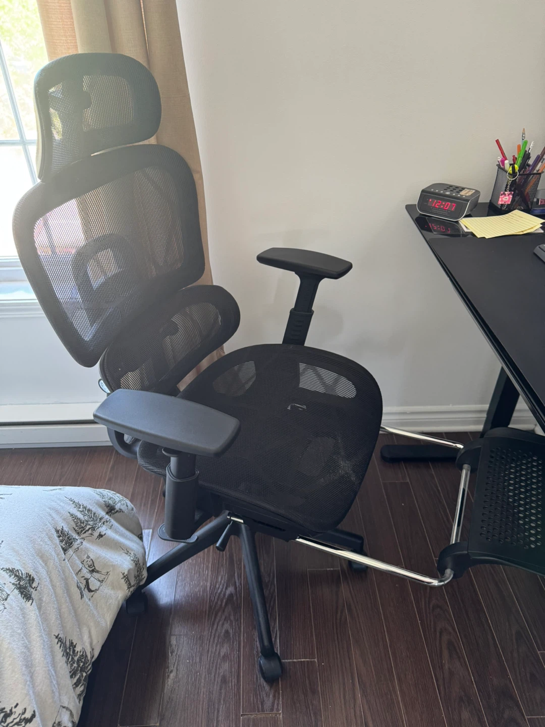 Chaise de bureau ergonomique noire - photo 2