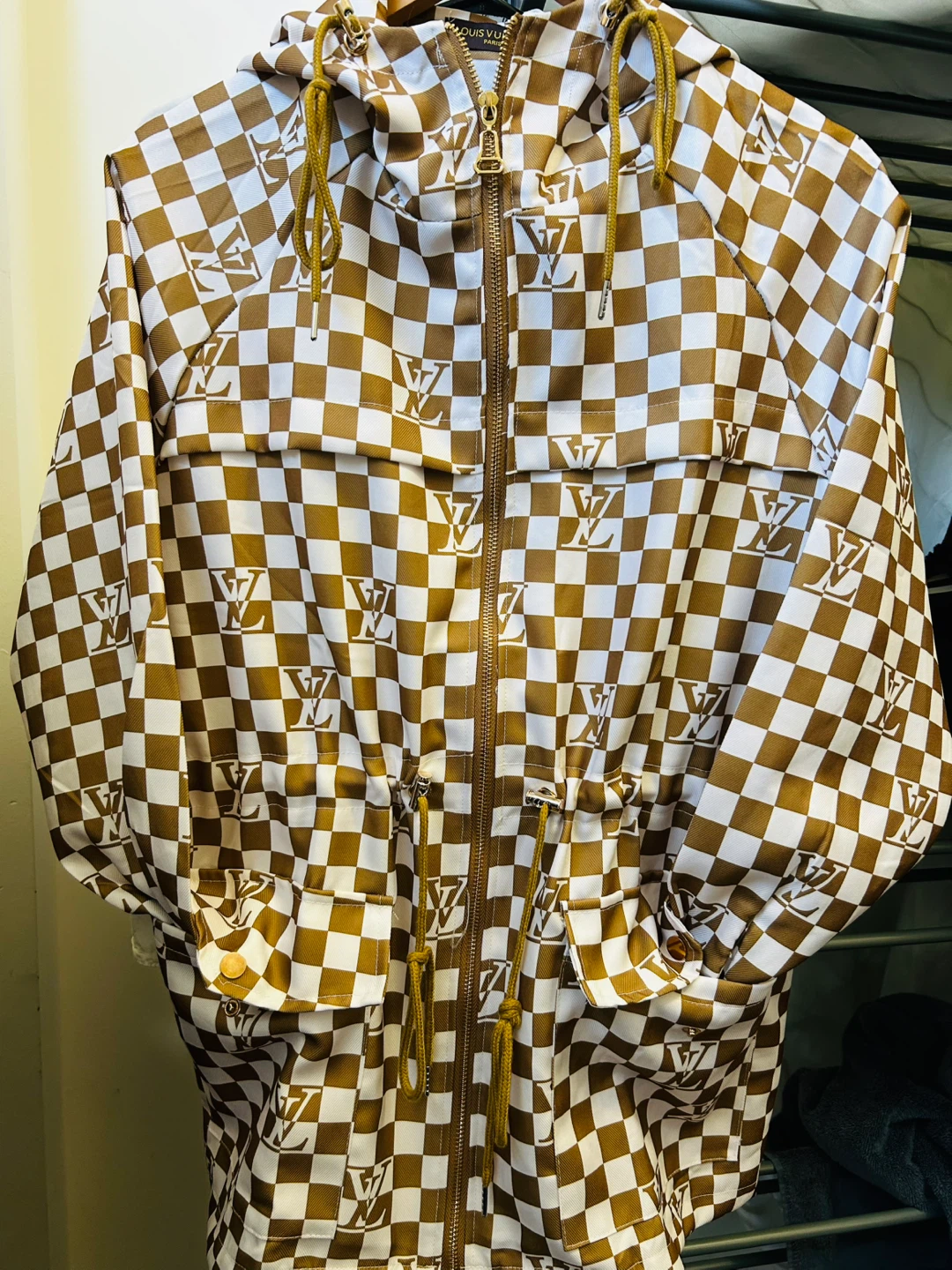 Fashion Checkerboard Hooded Jacket