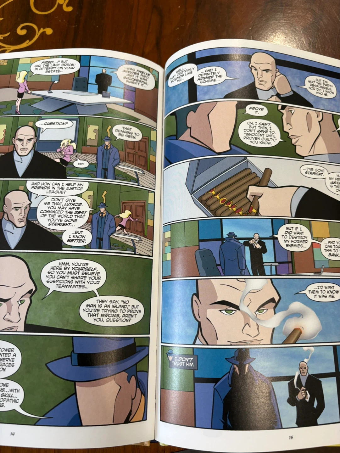 Justice League Unlimited: "Who Is The Question?" Graphic Novel - photo 3