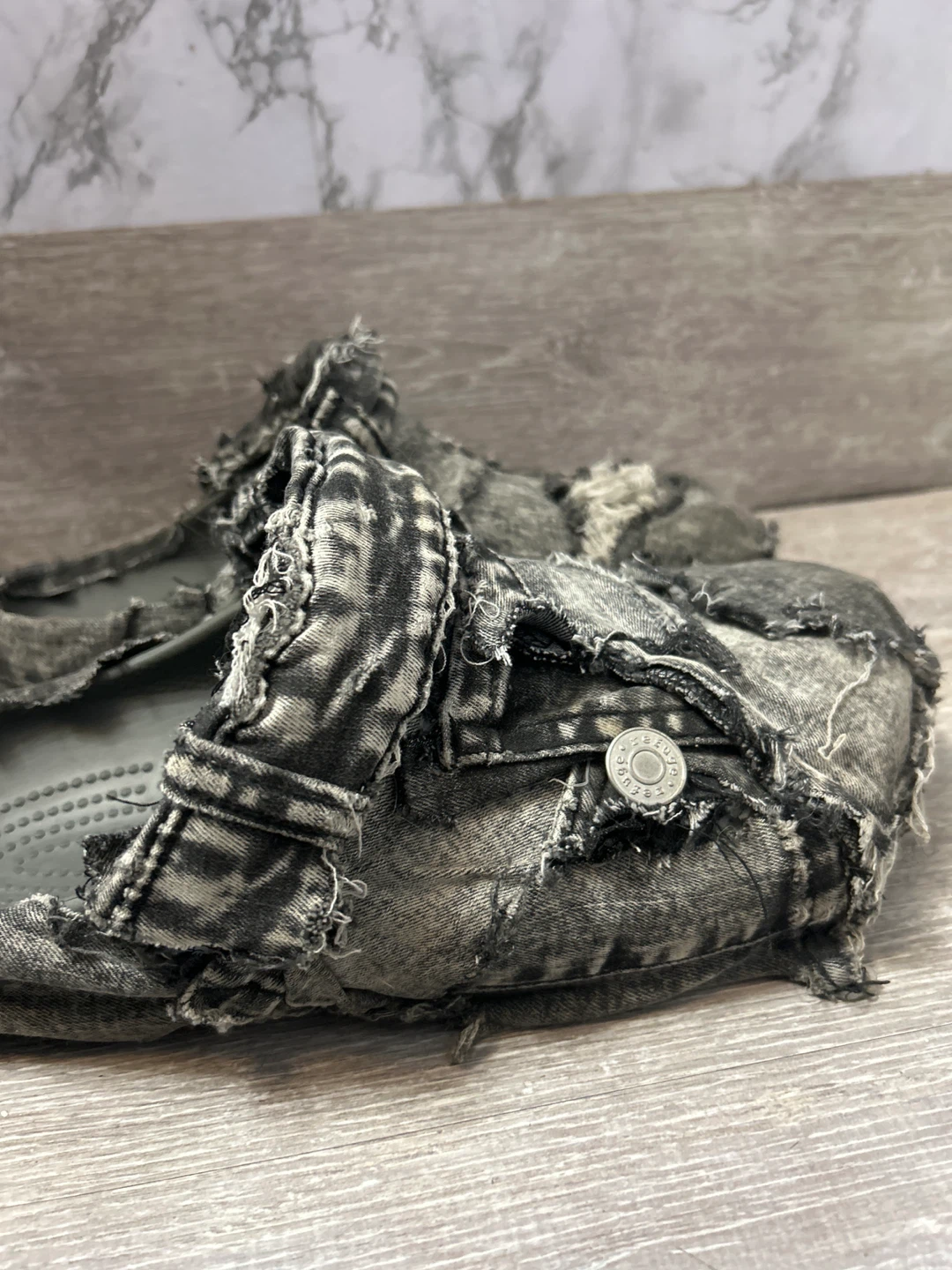 Custom made denim crocs size 10.5 - photo 3