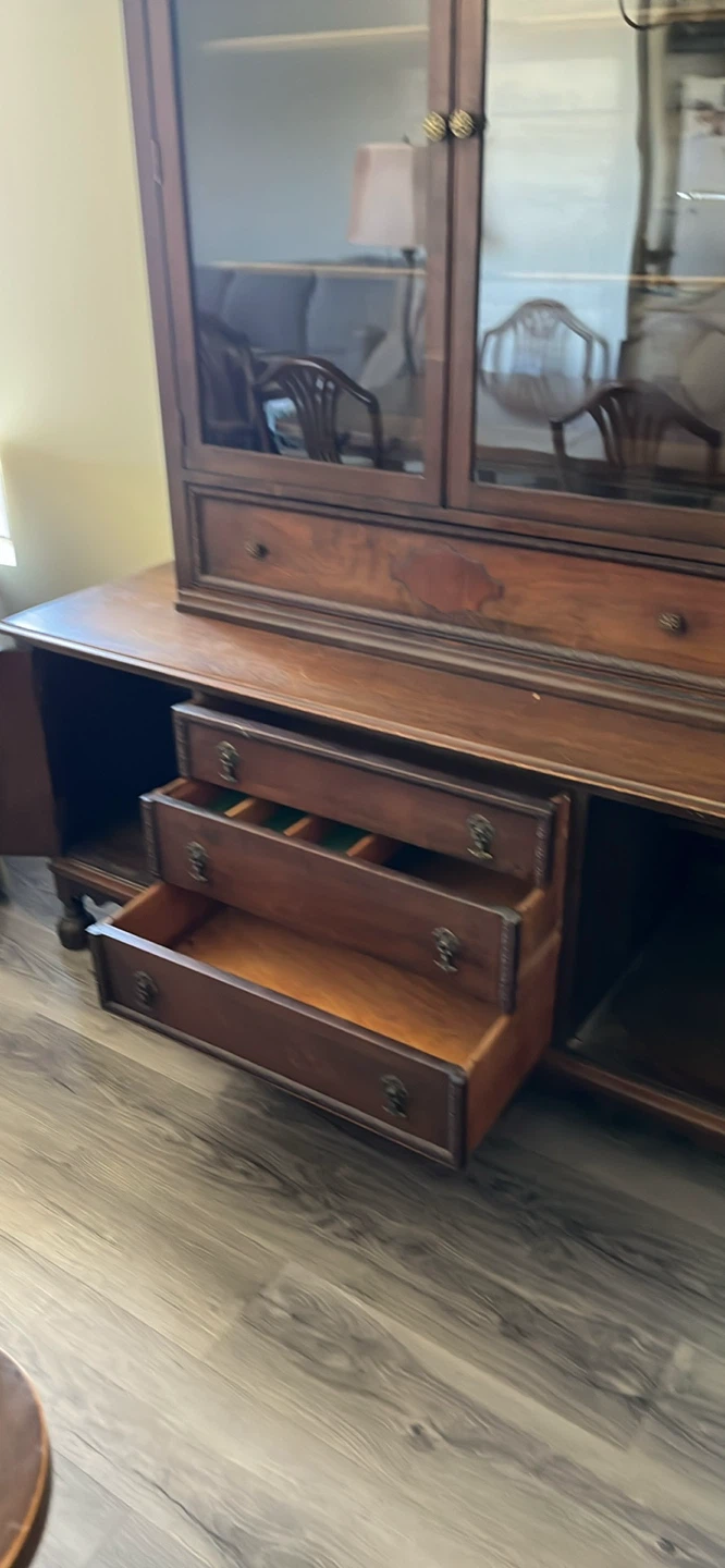 Vintage Walnut China Cabinet Buffet - photo 5