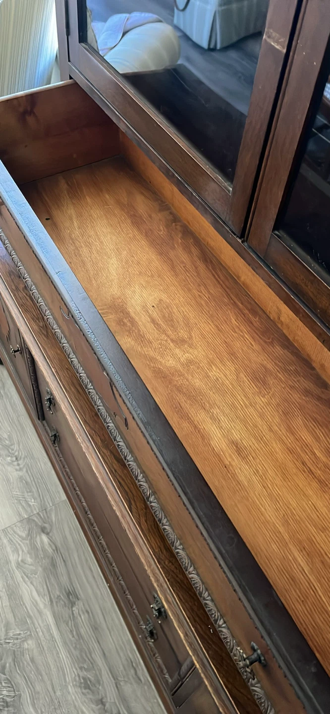 Vintage Walnut China Cabinet Buffet - photo 3
