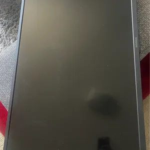 40 inch LED TV Insignia