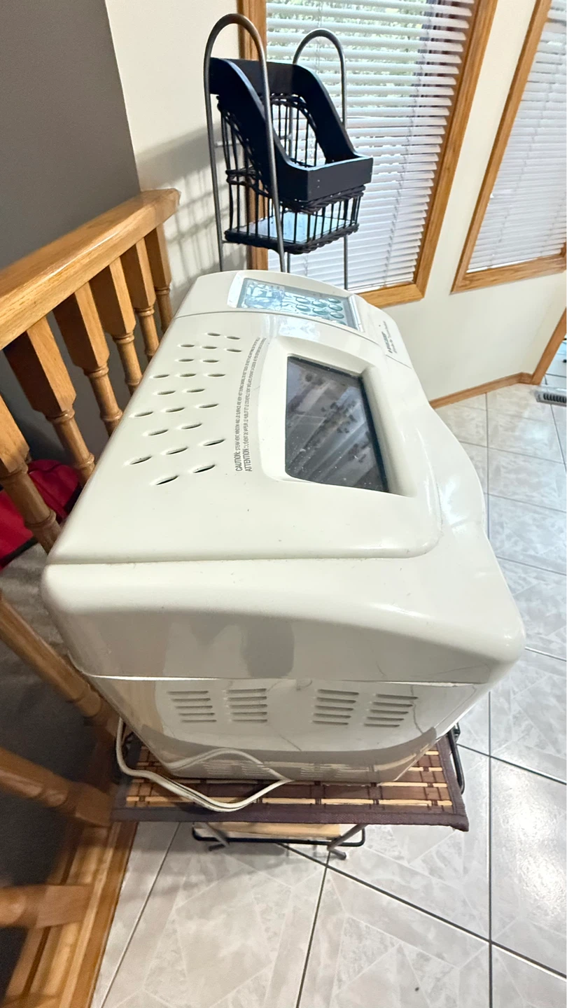 Moving Sale - Black & Decker All-in-One / Horizontal Breadmaker