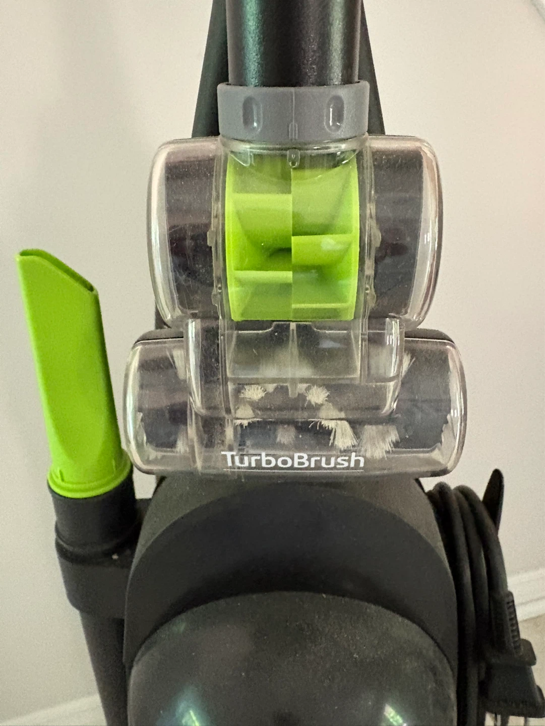 Bissell PowerForce Turbo Vacuum Cleaner - photo 4
