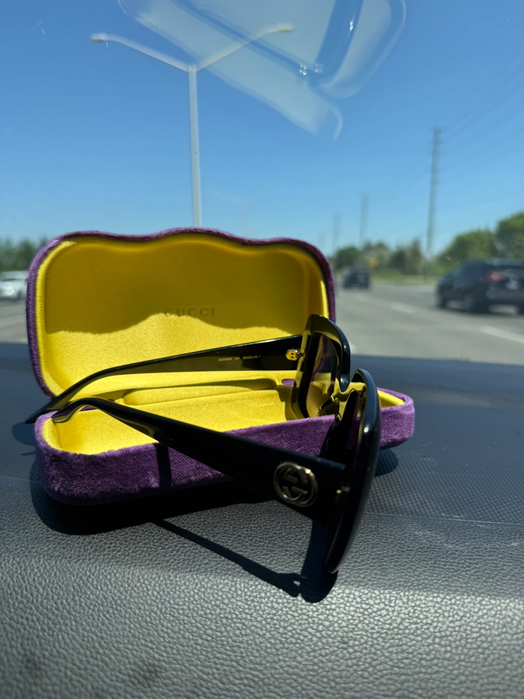 Gucci Sunglasses - photo 4
