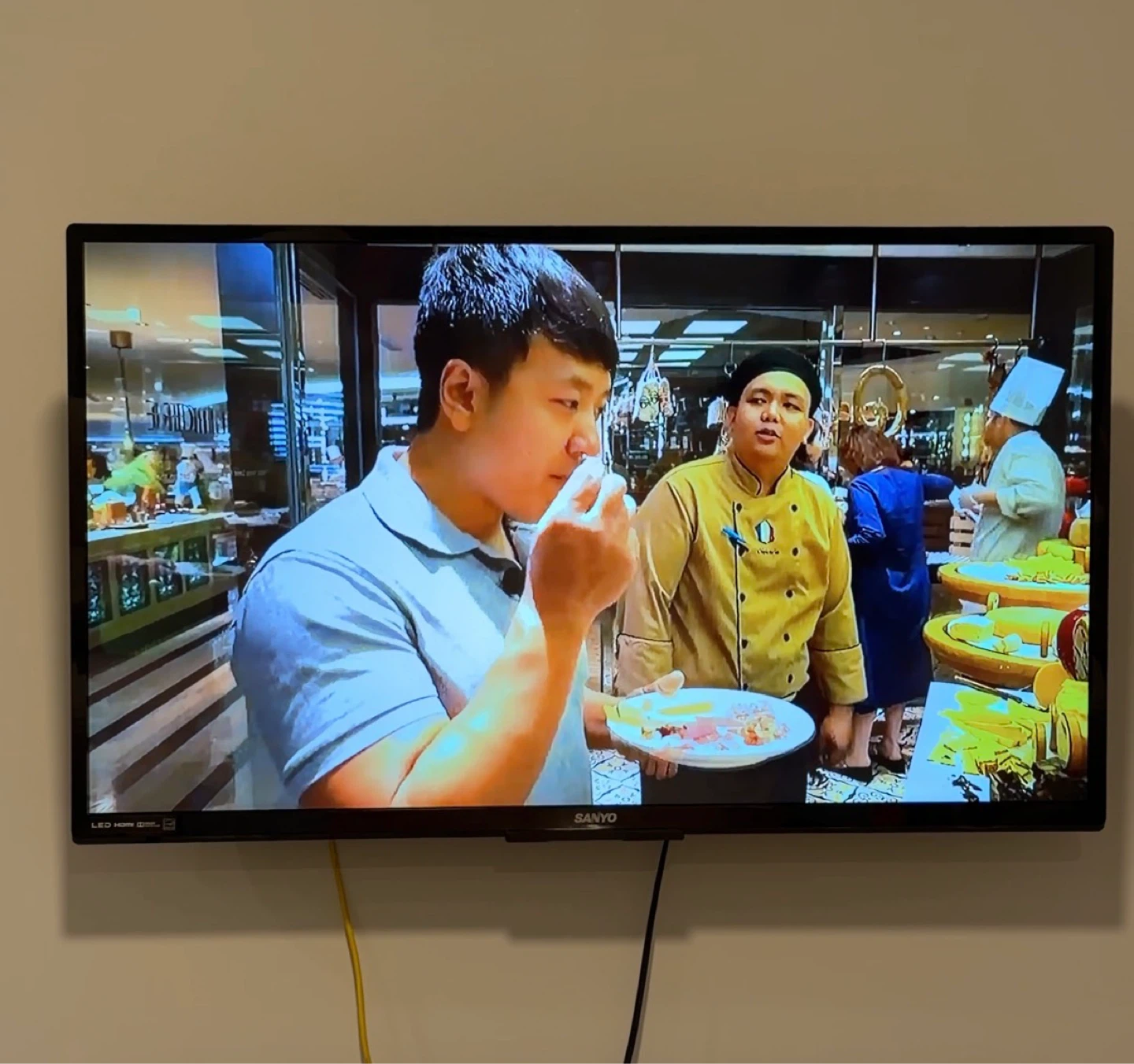 Sanyo 43” Smart LED TV