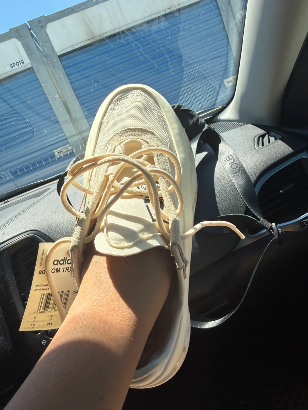 Adidas adifom TRXN Sneakers - Cream - Size 7 - photo 3