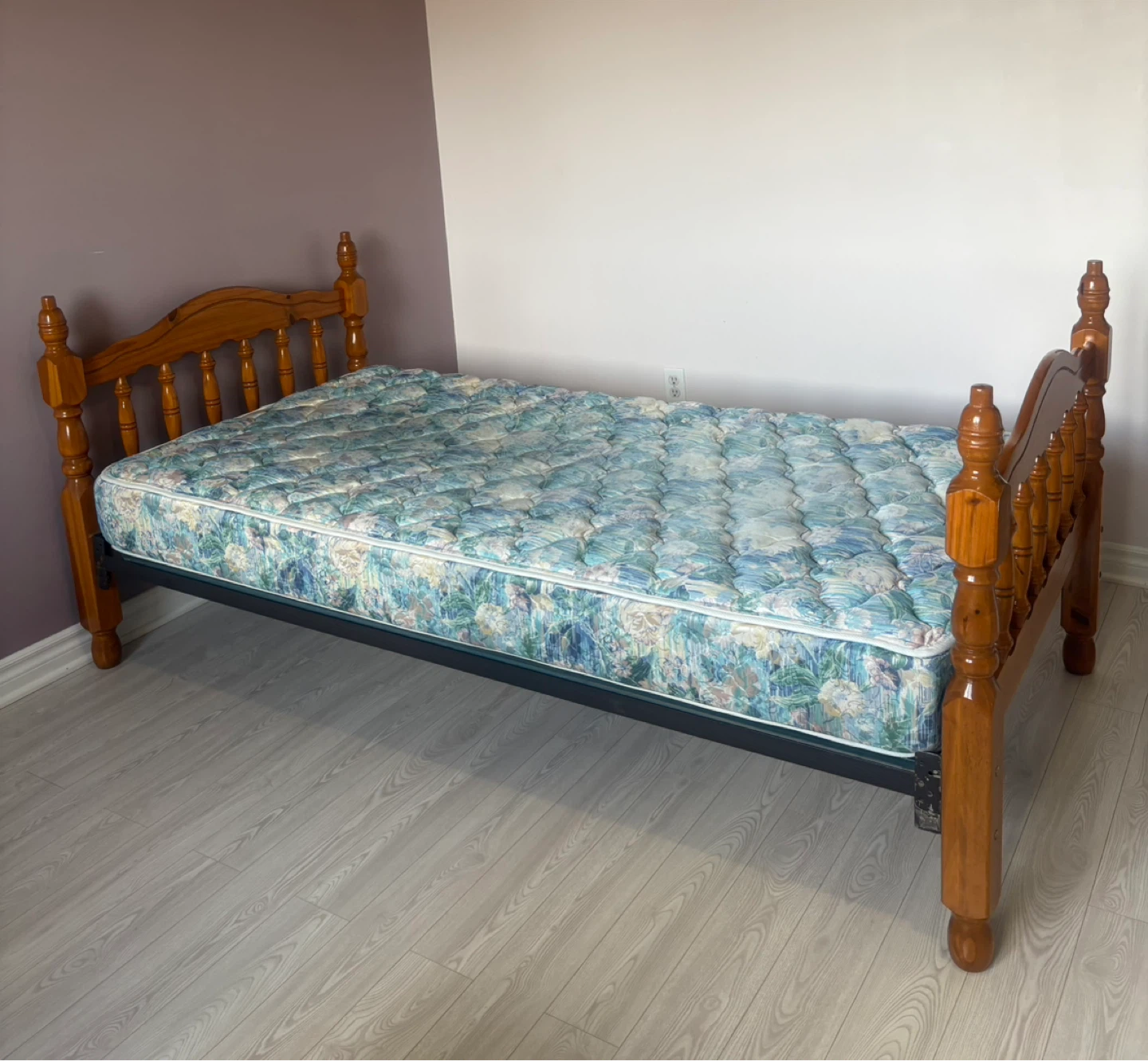 Wooden Twin Bed Frame with Mattress - photo 3
