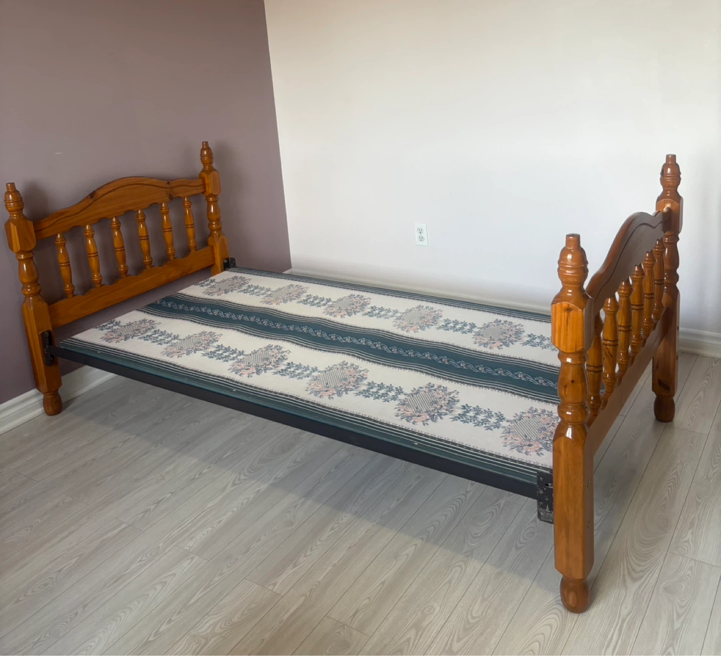 Wooden Twin Bed Frame with Mattress - photo 4