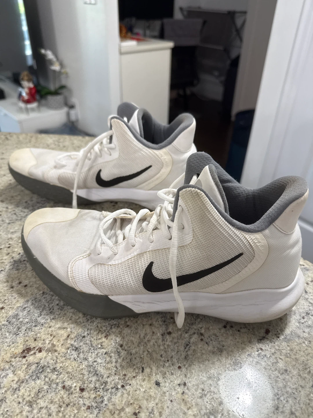 Nike White Basketball Shoes - US 9.5 - photo 3