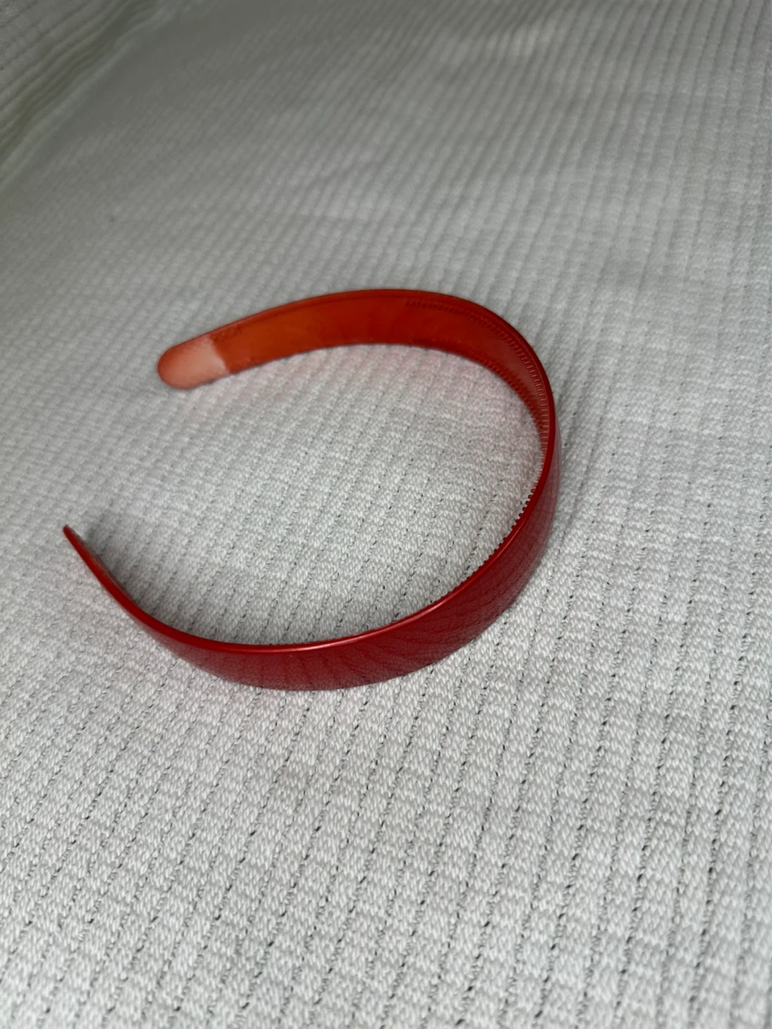 Red Solid Plastic Headband Retro Glossy - photo 5