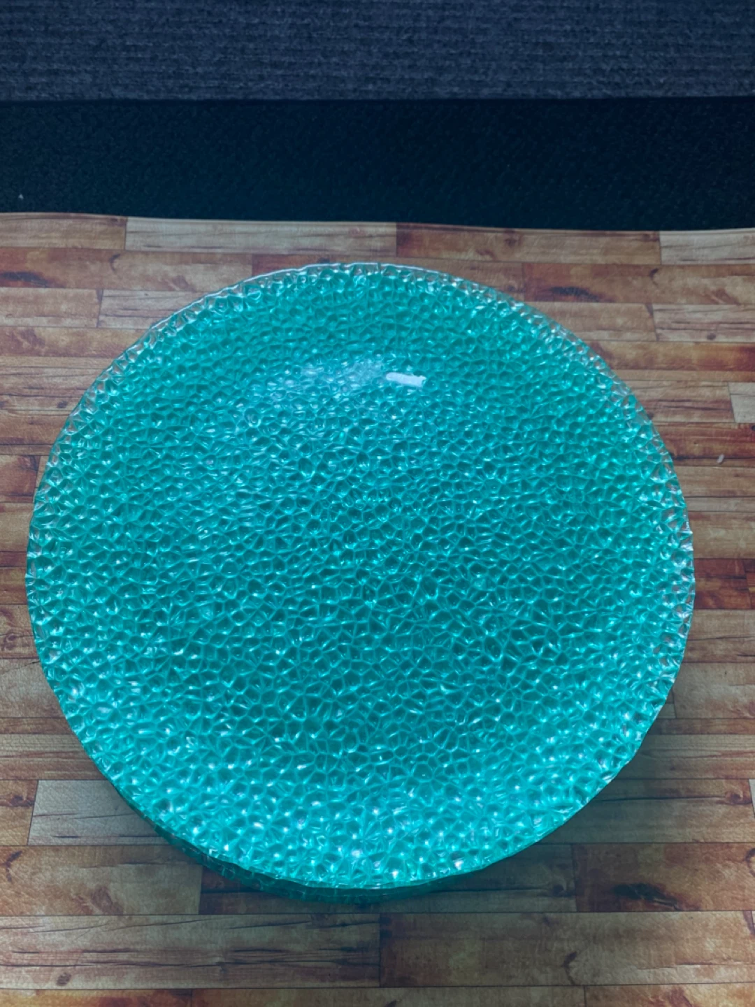 Set of 6 Textured Green Glass Plates - photo 5