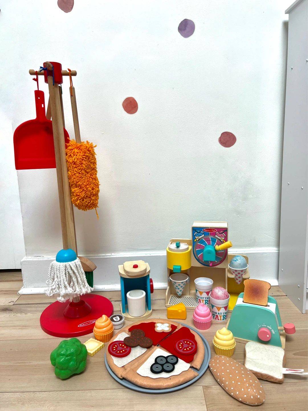 Melissa & Doug Pretend Play Food Sets