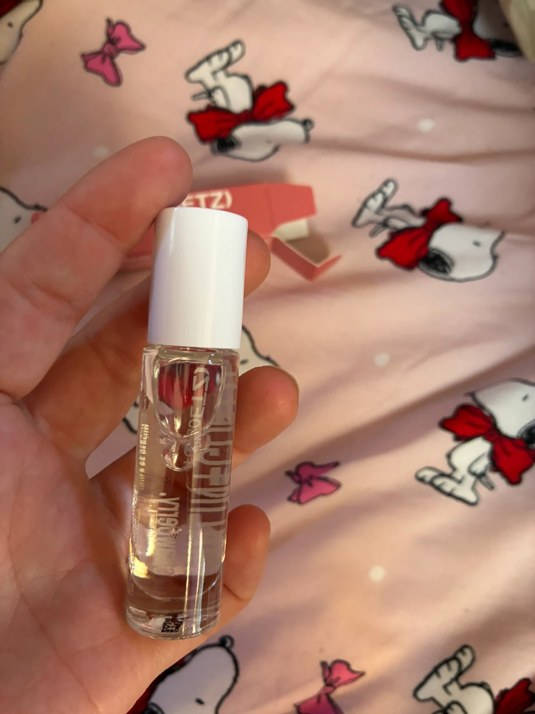 MALIN+GOETZ Strawberry Perfume Oil Rollerball 7ml - photo 4