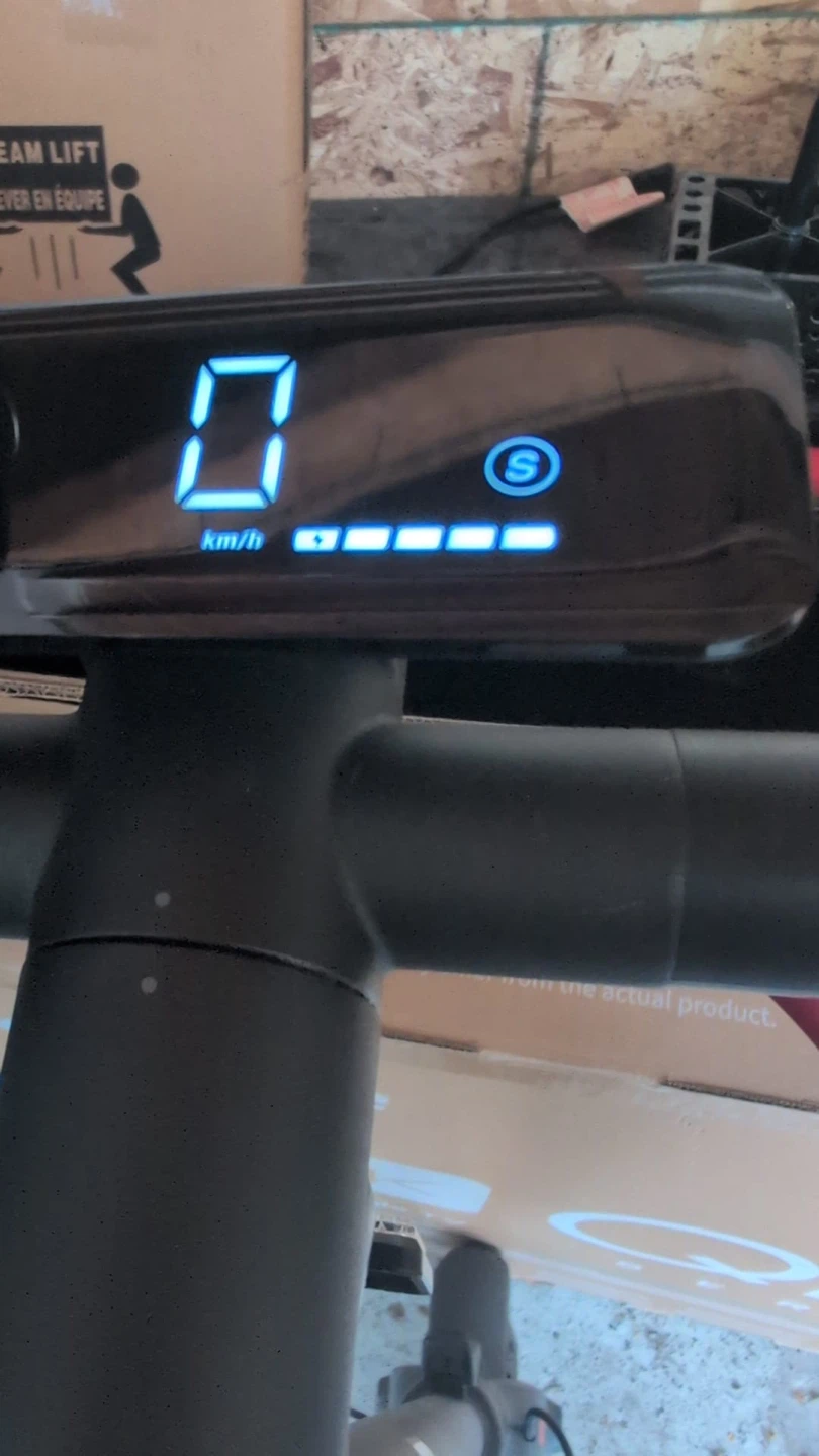 NAVEE V40 Electric Scooter - 700W, 40KM Range - photo 5