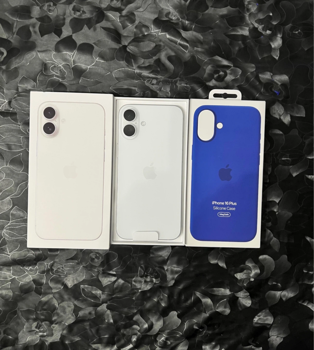 BRAND NEW IPHONE 16 PLUS