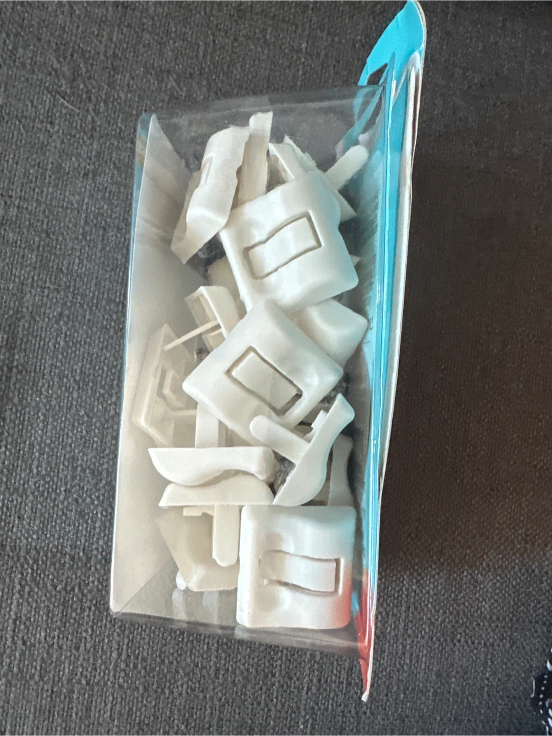 Safety 1st Press Tab Plug Protectors - 32 Pack - photo 2