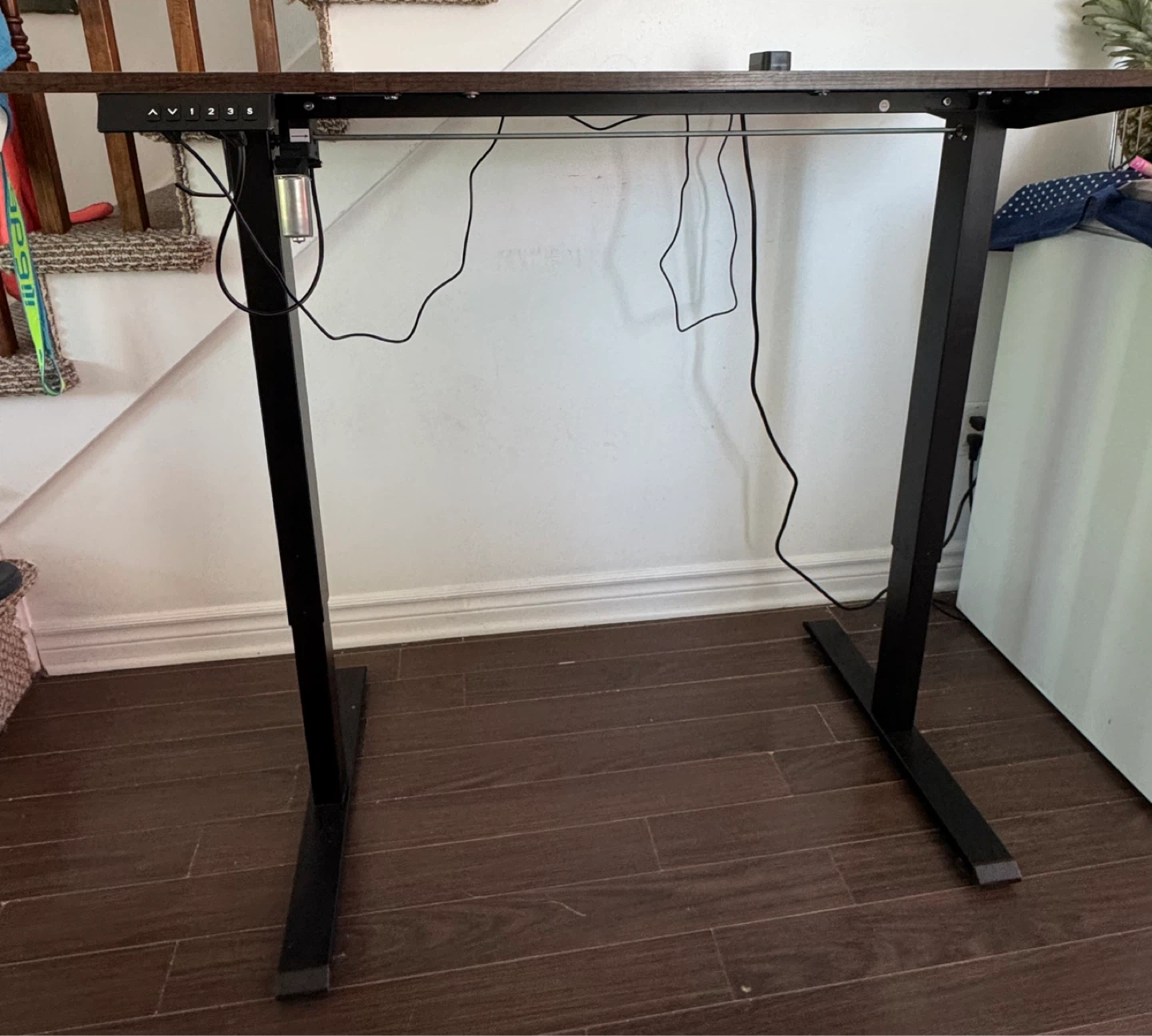 Bureau ajustable électrique bois foncé - photo 2