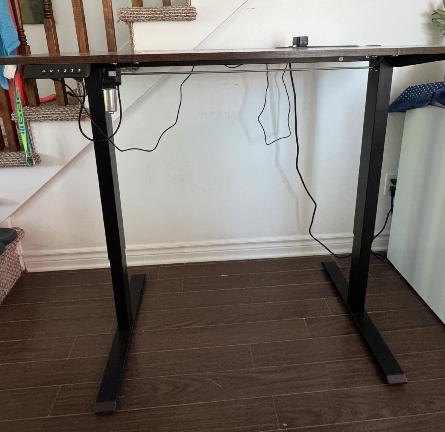 Bureau ajustable électrique bois foncé - photo 3