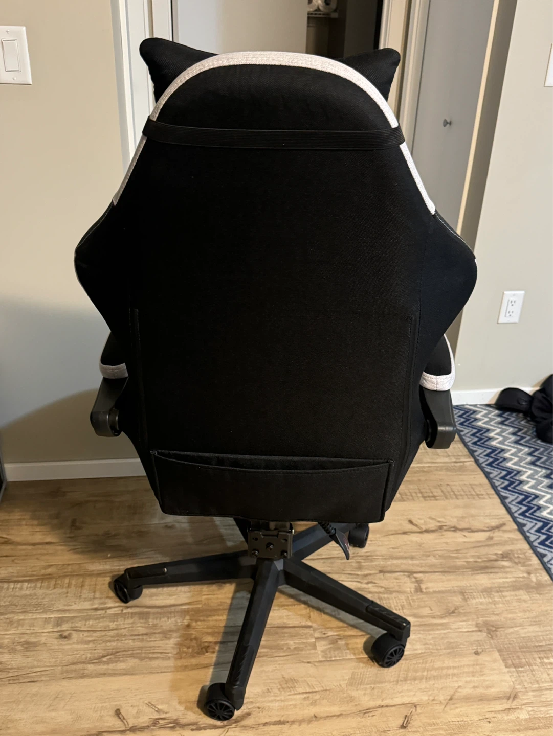 Dowinx Gaming Chair with Footrest - photo 4