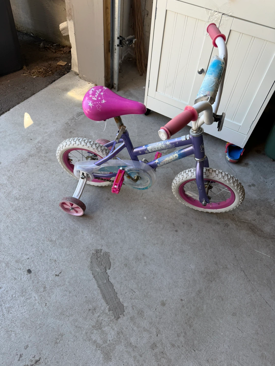 Kids Purple Bike with Training Wheels