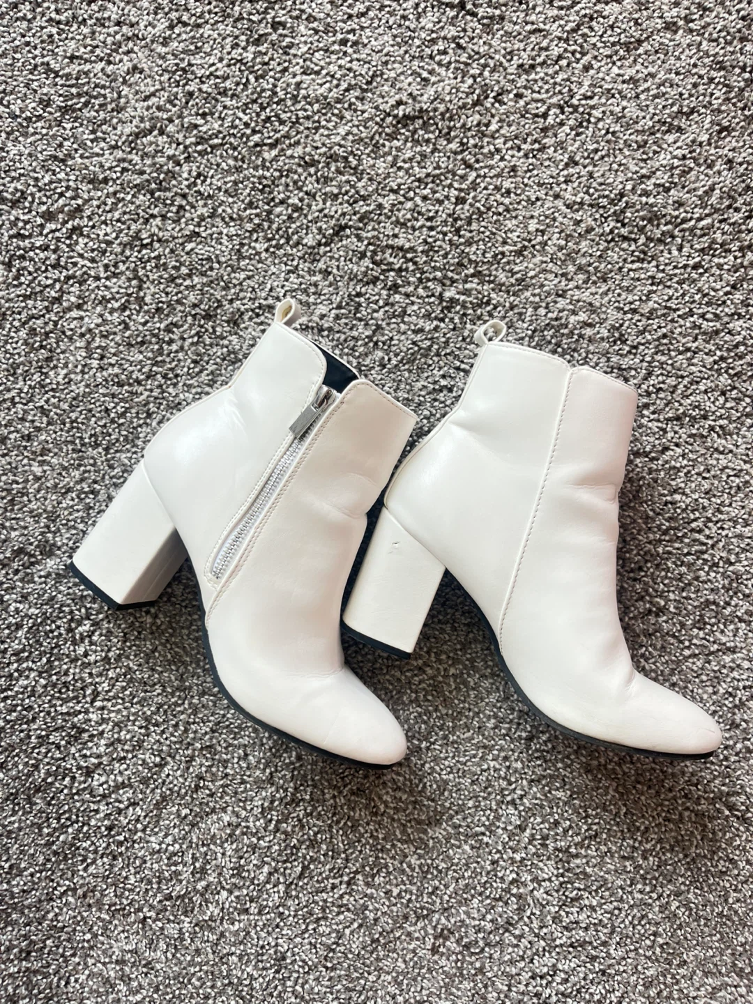 Qupid Women’s White Boots - photo 3
